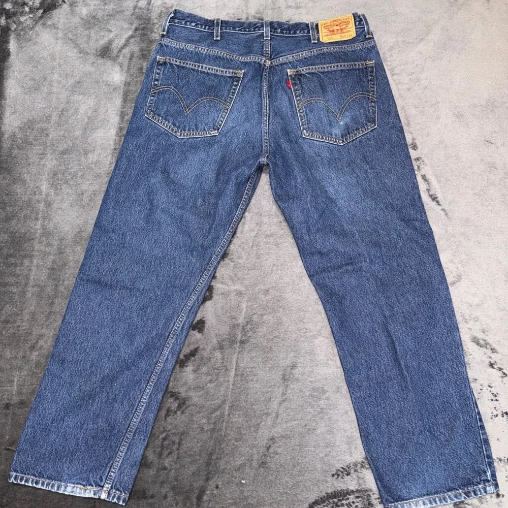Levis 505 Regular Fit Jeans Mens 38x30 Medium Wash Blue Straight Leg Denim